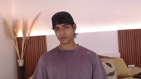 Zander online show from 12.12.24