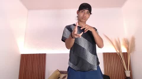 Zander online show from 12.22.24