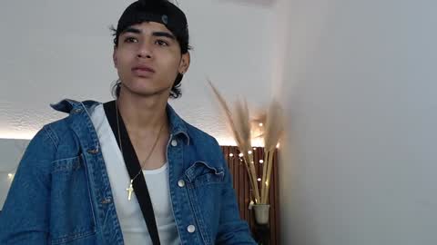 Zander online show from 01.04.25