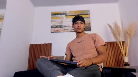 Zander online show from 09.12.25