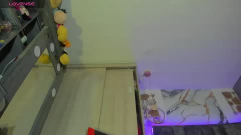 Zandra online show from 05.07.26