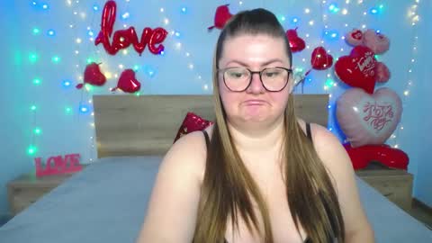 zannadreil online show from 02.20.25