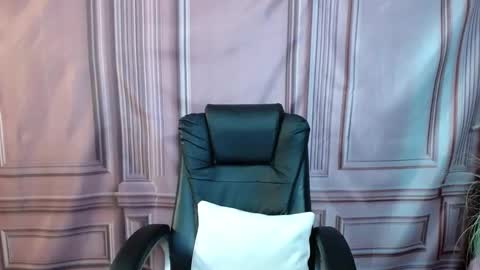 zannadreil online show from 09.20.25