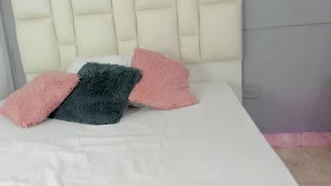 zaphiro__sky online show from 03.16.26