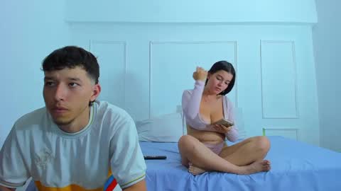 Snapshot of zara_n_kai chatting on 09.17.25 zara_n_kai online show from 09.17.25