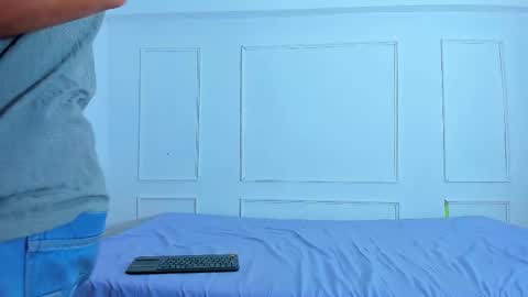 Snapshot of zara_n_kai chatting on 09.19.25 zara_n_kai online show from 09.19.25