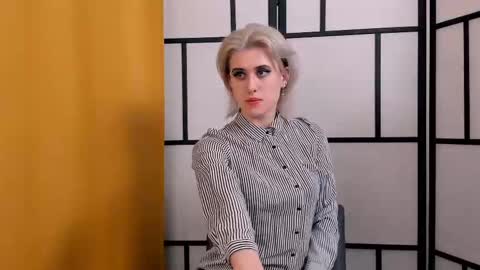 Snapshot of zaragermany chatting on 01.16.25 Sara online show from 01.16.25