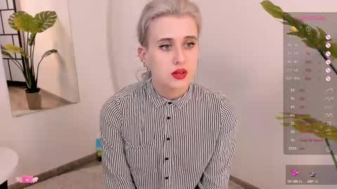 Snapshot of zaragermany chatting on 02.18.25 Sara online show from 02.18.25