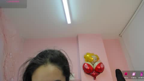 Snapshot of zarah_torres chatting on 10.02.25 Zarah  online show from 10.02.25