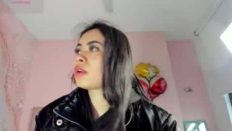 Zarah  online show from 12.16.25