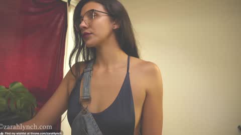 Miss Lynch   Next show  2911 online show from 12.11.24