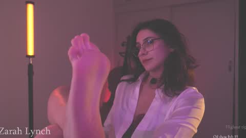 Snapshot of zarahlynch chatting on 02.19.26 Miss Lynch Next show 2911 online show from 02.19.26