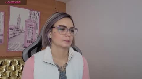 Isabella online show from 03.08.26