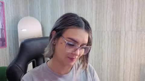 Isabella online show from 05.02.26