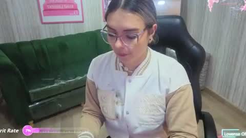 Isabella online show from 06.11.26