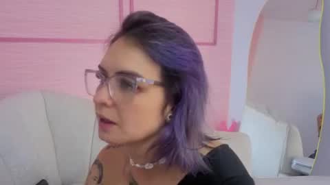 Isabella online show from 06.22.26