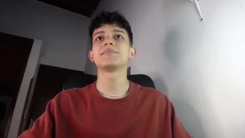 Snapshot of zarekneo chatting on 09.09.25 Zarek online show from 09.09.25