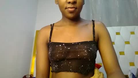 Snapshot of zariah011 chatting on 06.20.26 zariah online show from 06.20.26