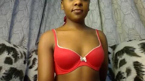 Snapshot of zariah011 chatting on 07.29.26 zariah online show from 07.29.26