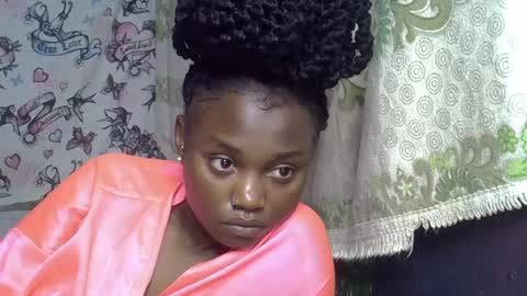 Snapshot of zarinamarlin chatting on 06.25.26 zarinamarlin online show from 06.25.26
