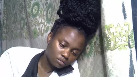 Snapshot of zarinamarlin chatting on 07.24.26 zarinamarlin online show from 07.24.26