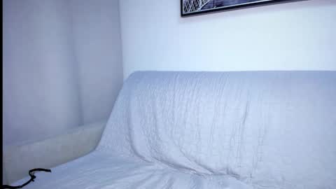 Snapshot of zarinastoun20 chatting on 02.27.25 ZARINA online show from 02.27.25