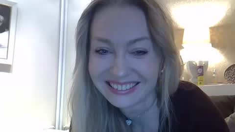 Zarina Swift online show from 04.24.26