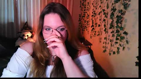 Snapshot of zayarush chatting on 10.16.25 zayarush online show from 10.16.25