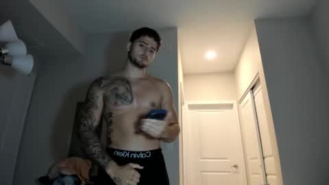 Snapshot of zaylanez chatting on 01.19.26 Zay lanez online show from 01.19.26