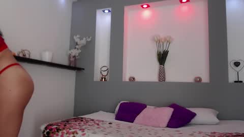 Karolyne online show from 02.19.25