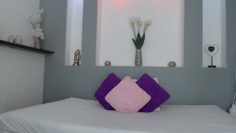 Karolyne online show from 02.27.25