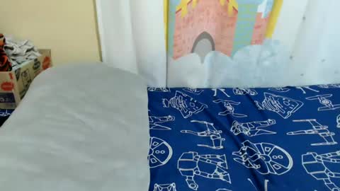 Snapshot of zeina_gen chatting on 06.17.26 flabby online show from 06.17.26