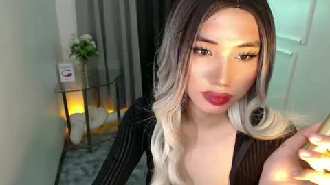 zelainalovetocum online show from 01.18.25