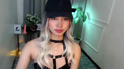 zelainalovetocum online show from 03.12.25