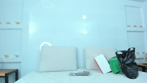 Snapshot of zenda_evans chatting on 02.08.25 Zenda Evans online show from 02.08.25