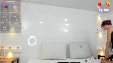 Snapshot of zenda_evans chatting on 02.20.25 Zenda Evans online show from 02.20.25