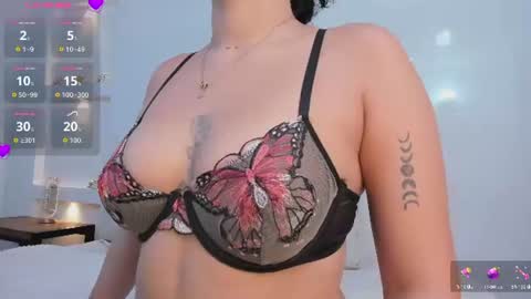 Zenda Evans online show from 07.22.26