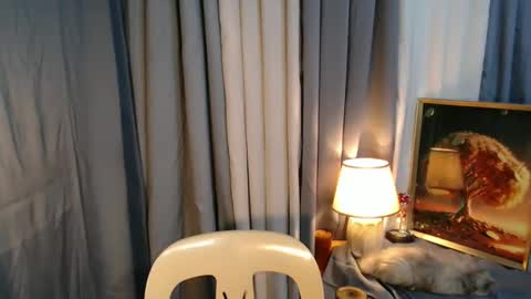 Snapshot of zendaya_amore chatting on 02.23.25 Zendaya online show from 02.23.25