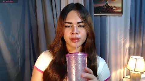 Snapshot of zendaya_amore chatting on 03.03.25 Zendaya online show from 03.03.25