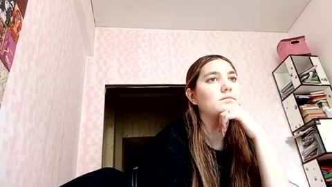 zeniabrossoit online show from 04.28.26