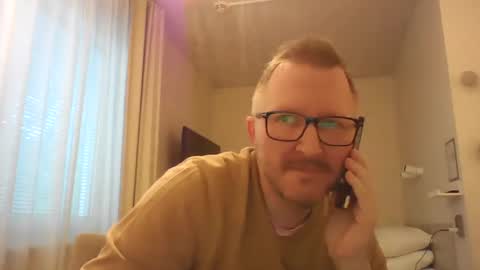 Snapshot of zenlem chatting on 05.16.26 zenlem online show from 05.16.26