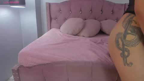 ZEPHYRA ANGELS online show from 02.20.25