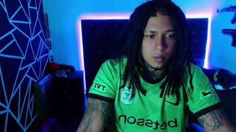 Snapshot of zero_x9 chatting on 02.20.26 zero_x9 online show from 02.20.26