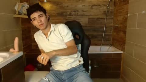 Z E U S  online show from 06.06.26
