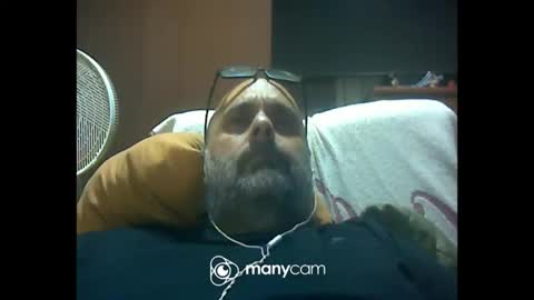 Snapshot of zeusdioss chatting on 05.16.26 zeusdioss online show from 05.16.26