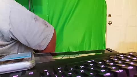 zevircell7 online show from 12.21.25