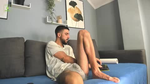 ZEYN online show from 09.18.25