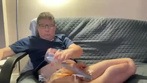 Snapshot of zgibnam chatting on 09.19.25 zgibnam online show from 09.19.25