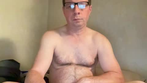 Snapshot of zgibnam chatting on 11.29.25 zgibnam online show from 11.29.25