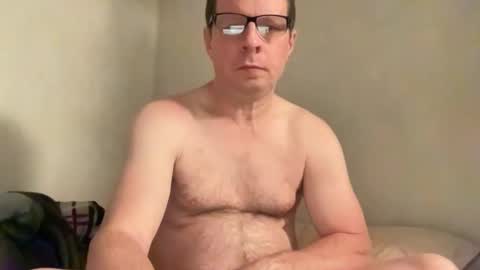 Snapshot of zgibnam chatting on 12.14.25 zgibnam online show from 12.14.25